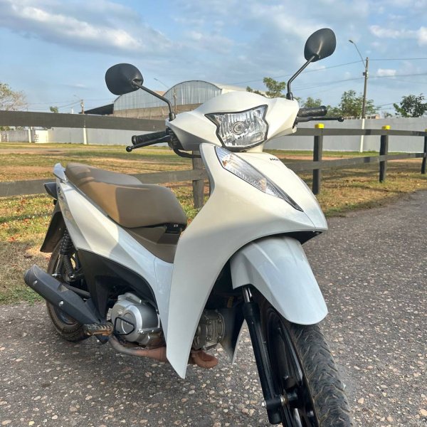 HONDA BIZ 125 ou 15k